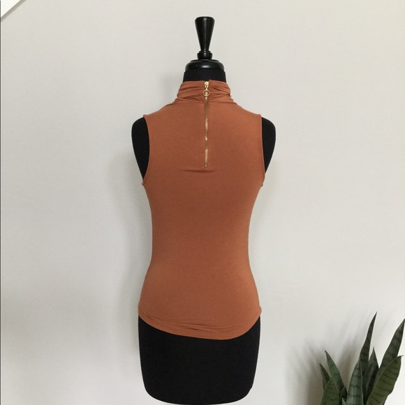 SOLD 💕 Free People Orange Sleeveless Fitted Turtleneck - Picture 3 of 10
